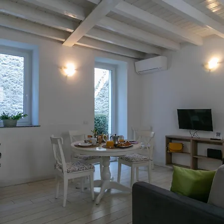 Lario House A Lecco