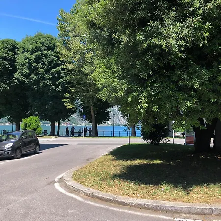 Apartament Welcomely - Lario House A *