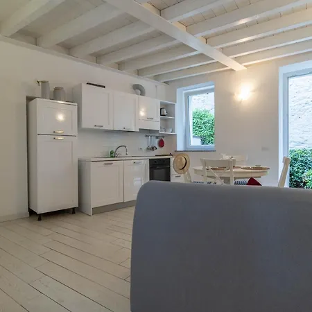Apartament Welcomely - Lario House A